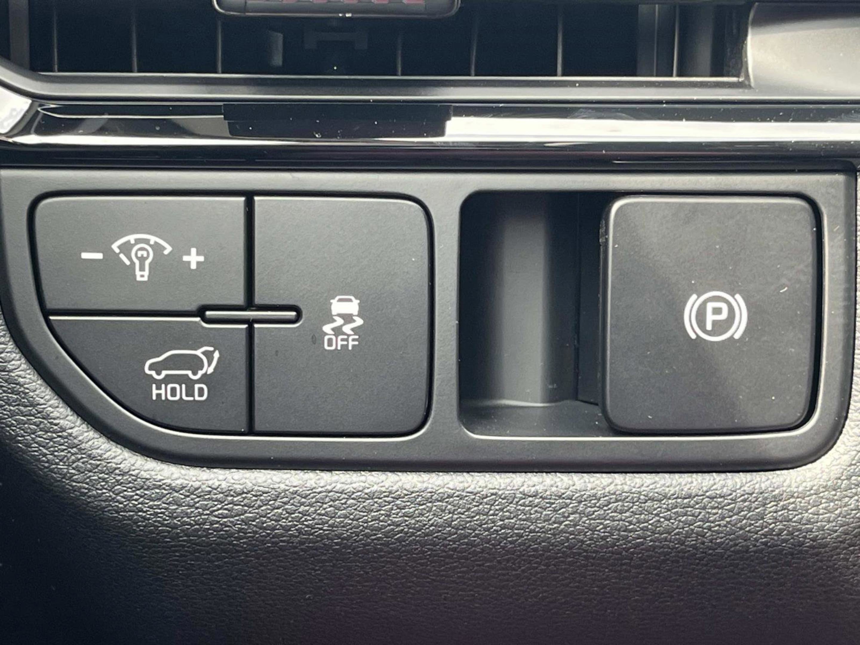 New 2026 Wolf Gray Kia EX image 28