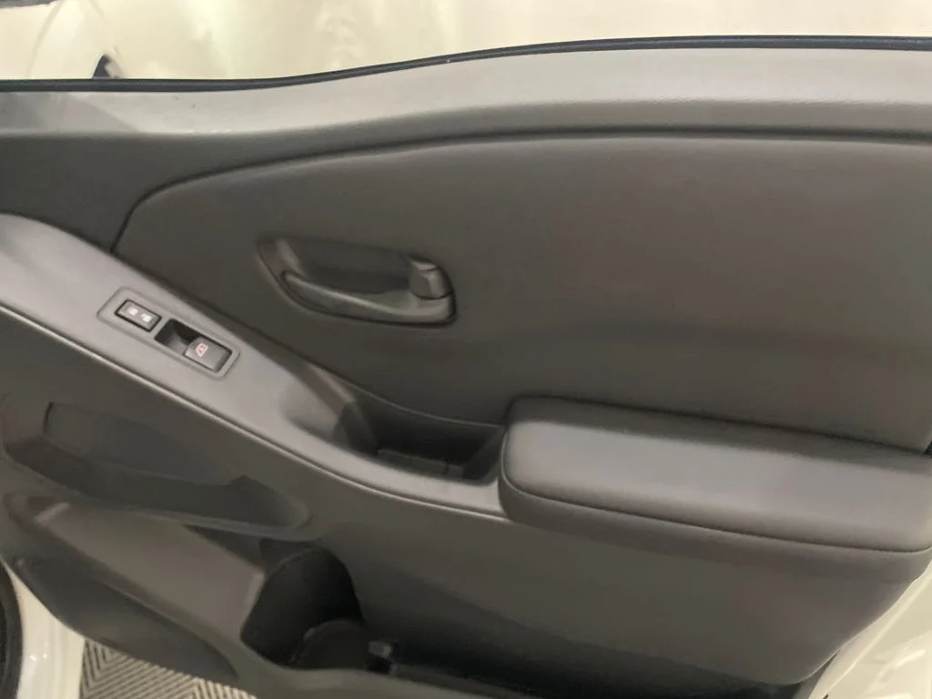 New 2026 Glacier White Nissan Crew Cab S image 23
