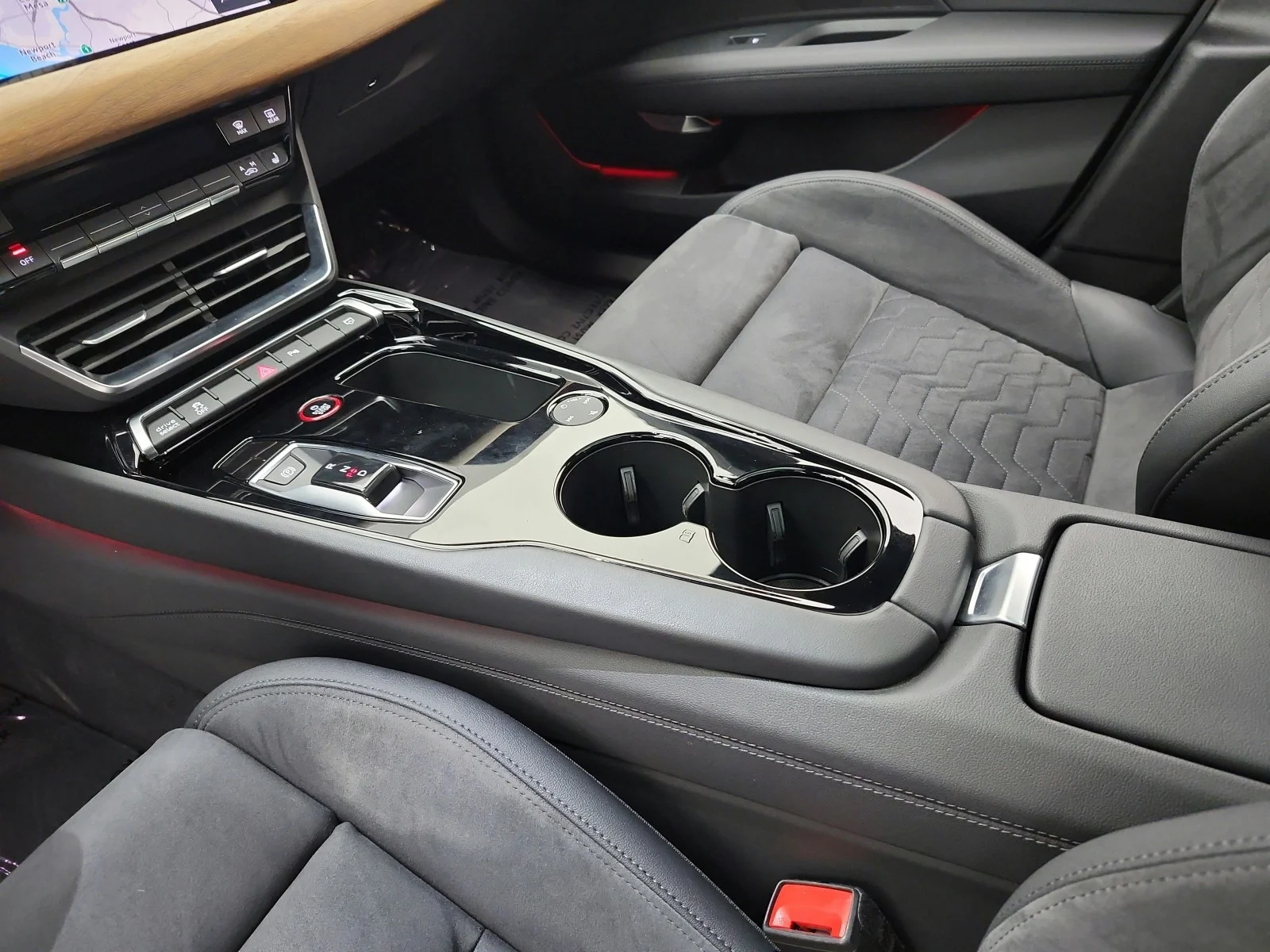 Used 2023 Ibis White Audi Premium Plus quattro image 11