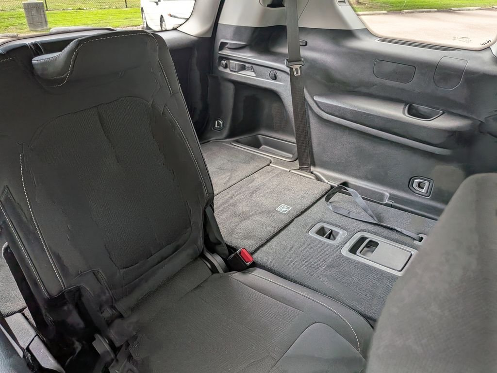 2024 Jeep Grand Cherokee L Laredo - Photo 27
