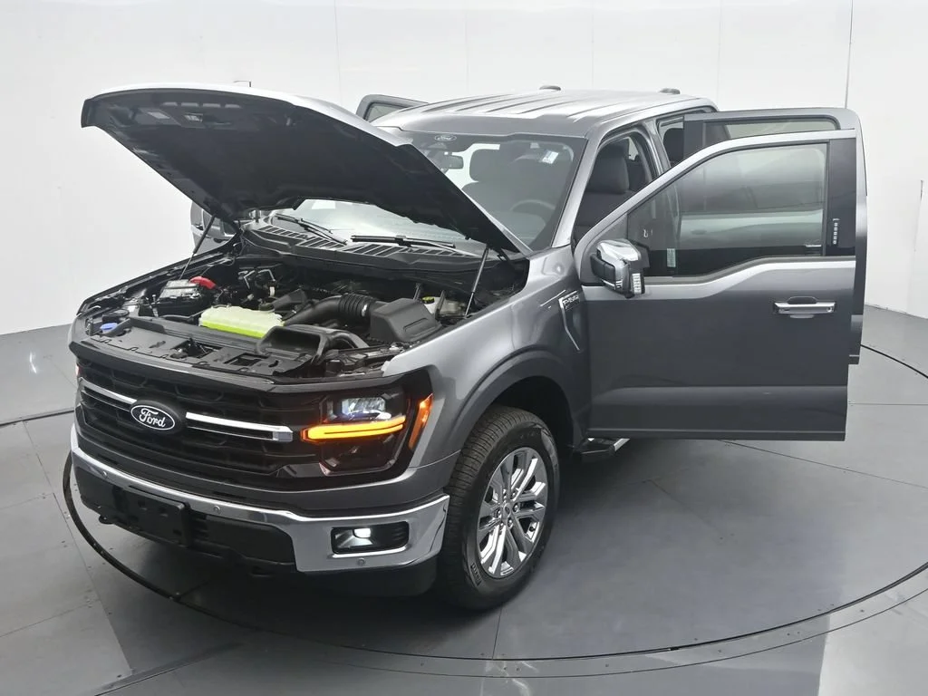 New 2026 Carbonized Gray Metallic Ford XLT image 47