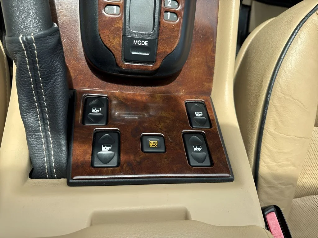 Used 2004  Land Rover SE image 20