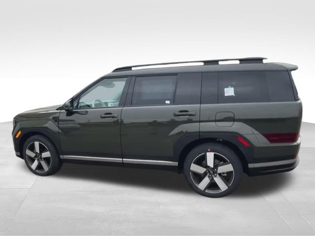 Used 2024 Green Hyundai Limited image 6