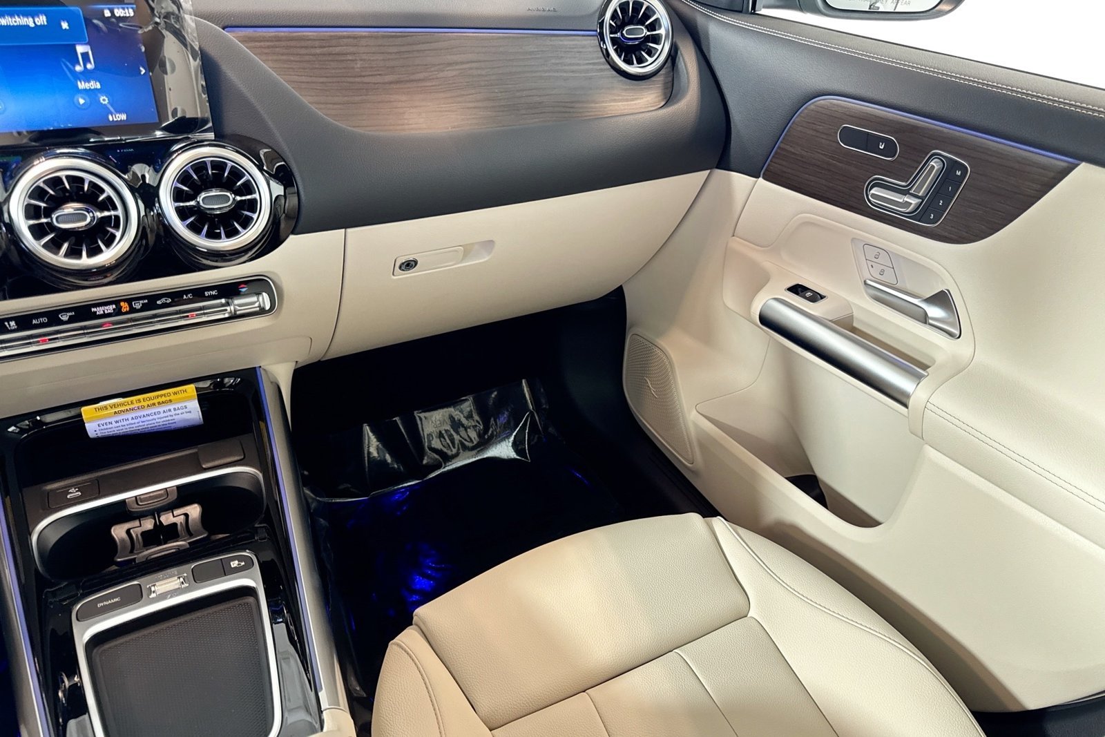 New 2026 Mountain Grey Metallic Mercedes-Benz GLA 250 image 20