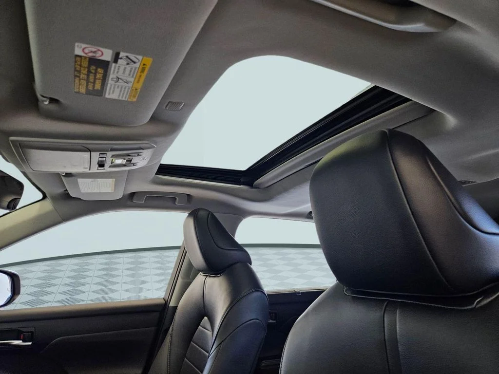 2022 Toyota Highlander XLE - Photo 33