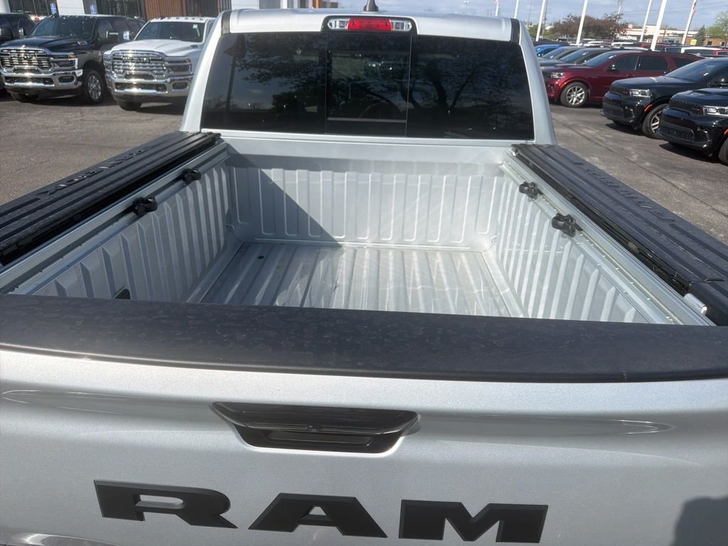 New 2026 Silver Zynith Exterior Paint RAM Big Horn/Lone Star image 6