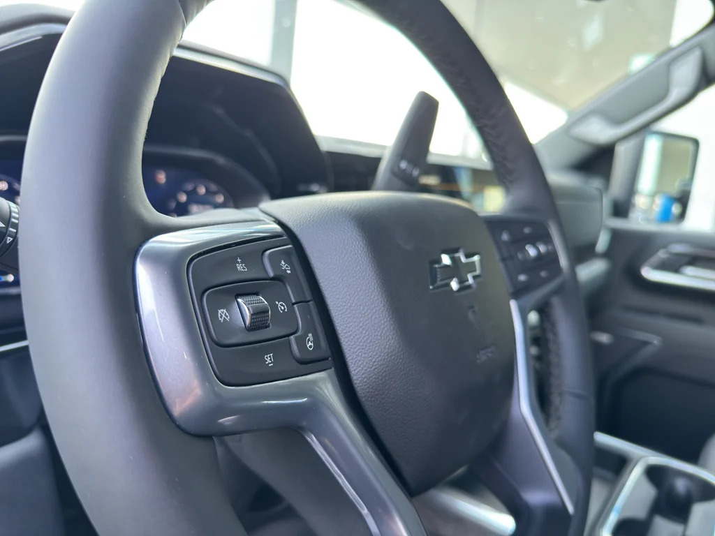 2026 Chevrolet Silverado 2500 HD LTZ - Photo 18