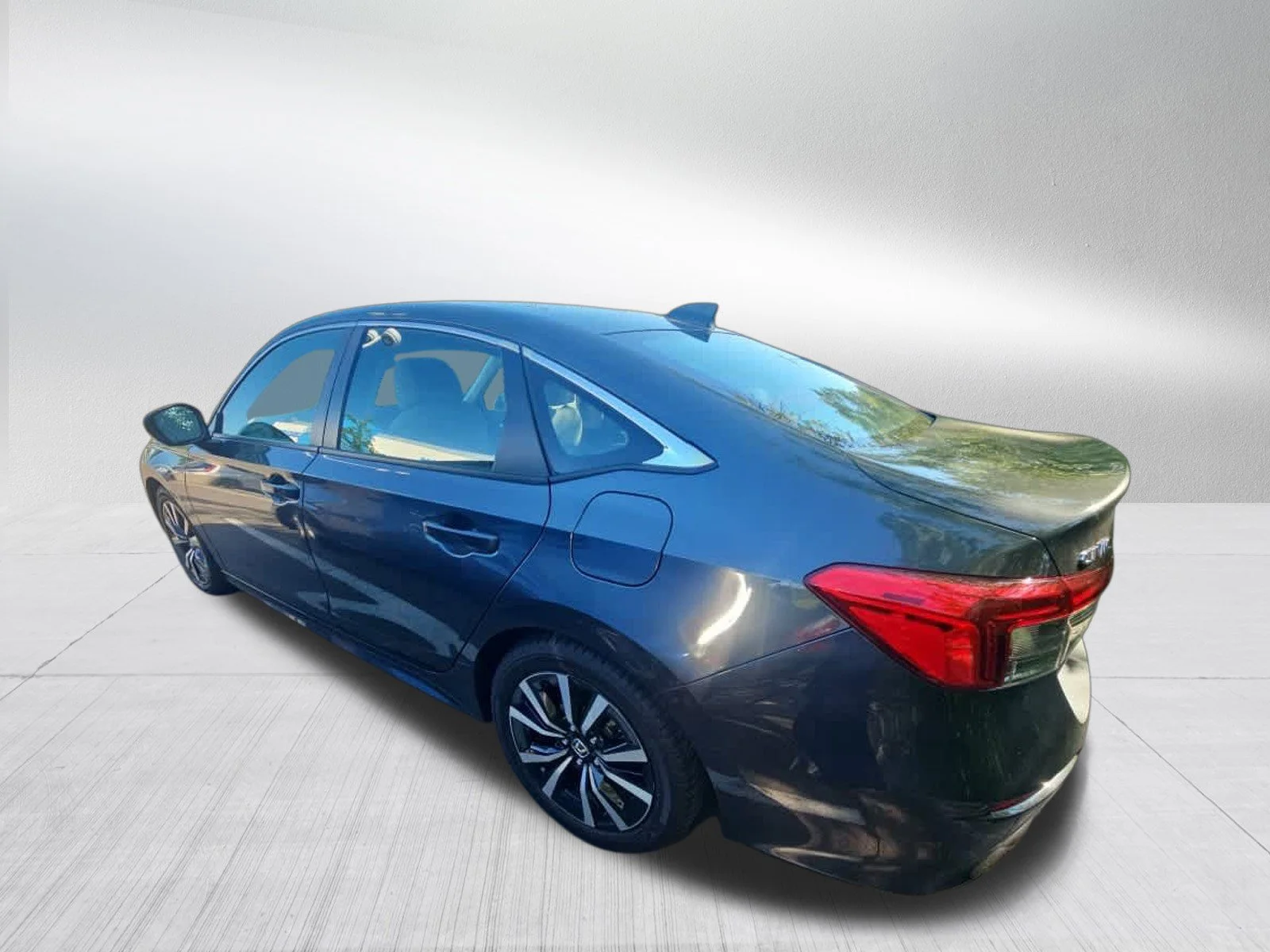 Certified Used 2024 Meteorite Gray Metallic Honda EX image 6