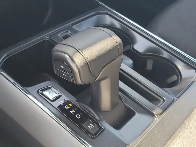 New 2026 Oxford White Ford XLT image 26