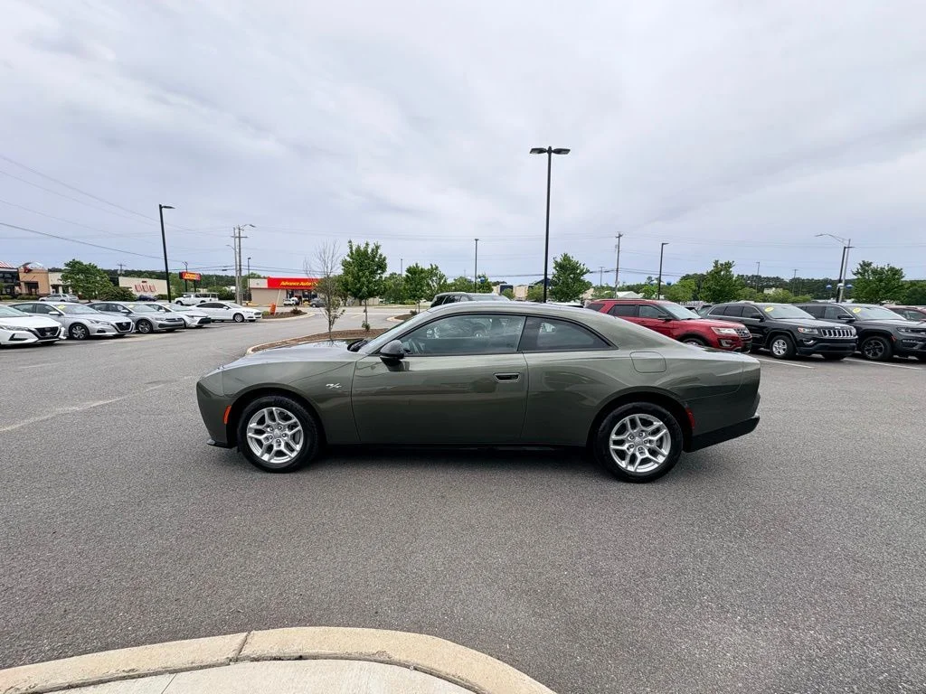 2026 Dodge Charger R/T - Photo 8