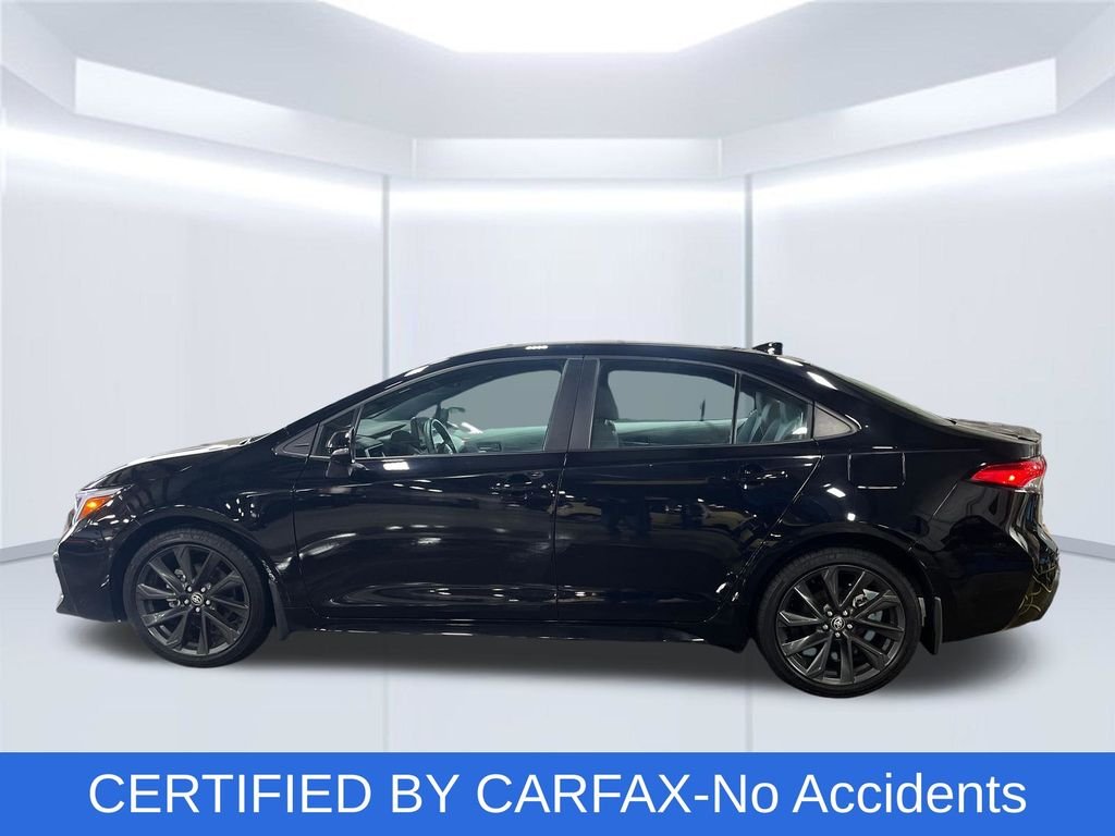 Used 2025 Toyota Corolla SE with VIN 5YFS4MCE1SP239402 for sale in Northfield, Minnesota