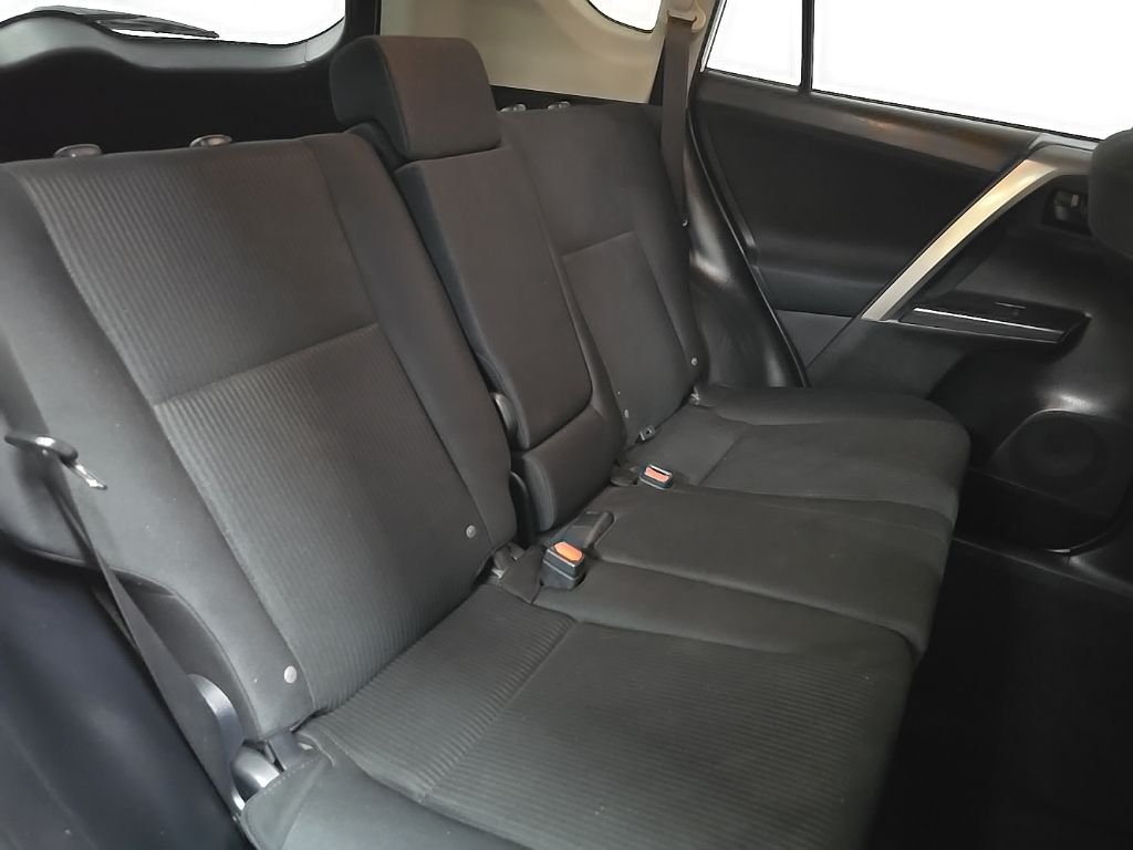 Used 2017 White Toyota LE image 16