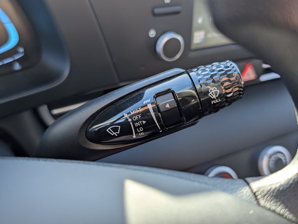 2026 Hyundai Elantra SE - Photo 26