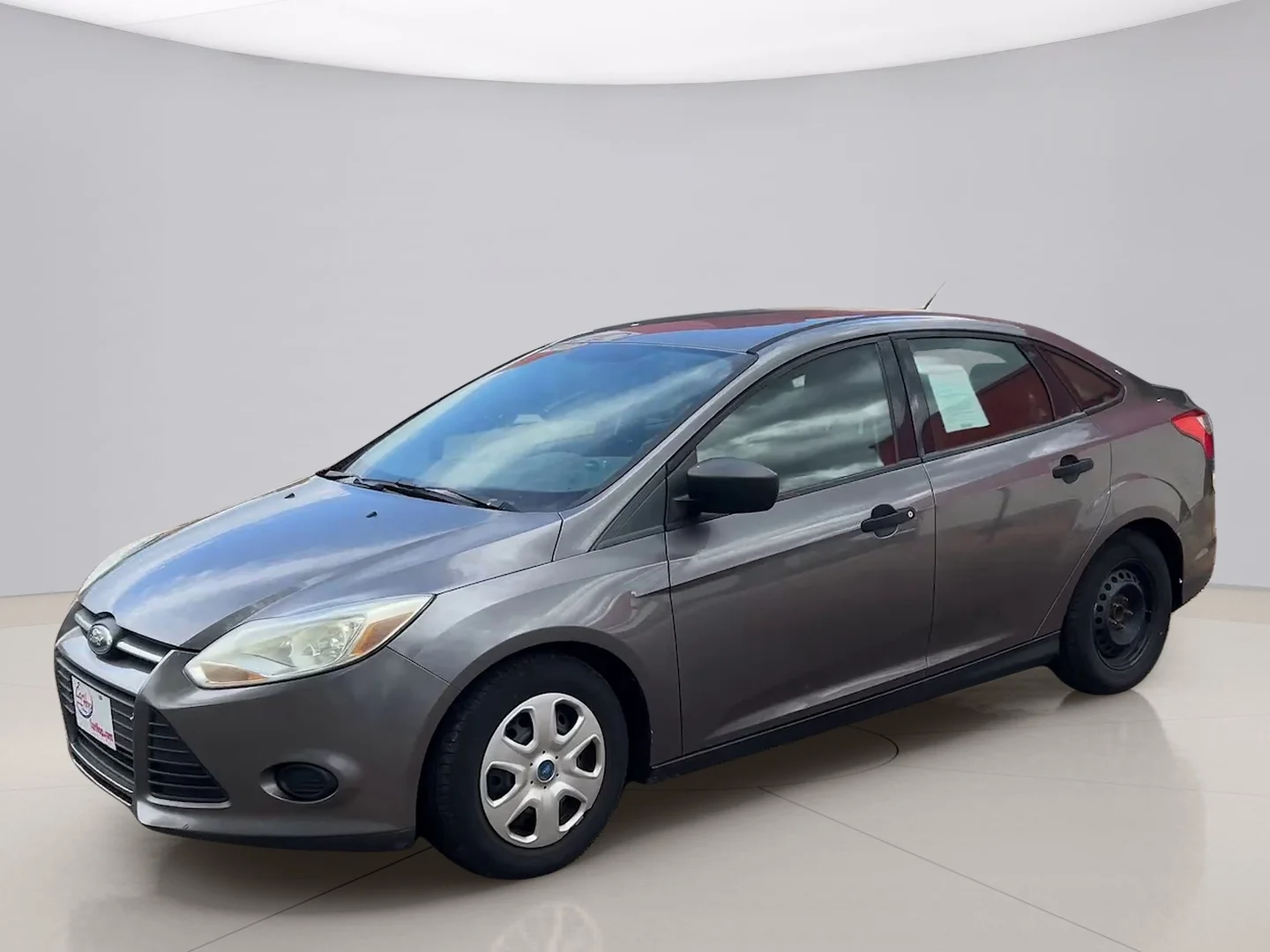 Used 2012 Gray Ford S image 1