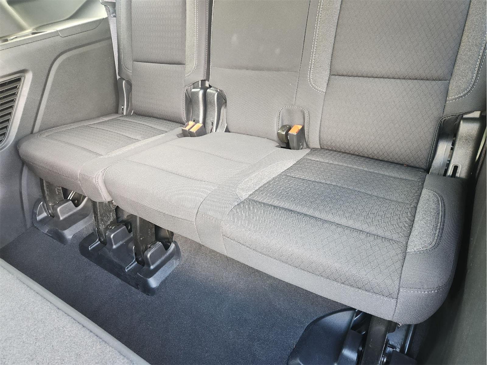 2023 Chevrolet Tahoe photo 32 of 34