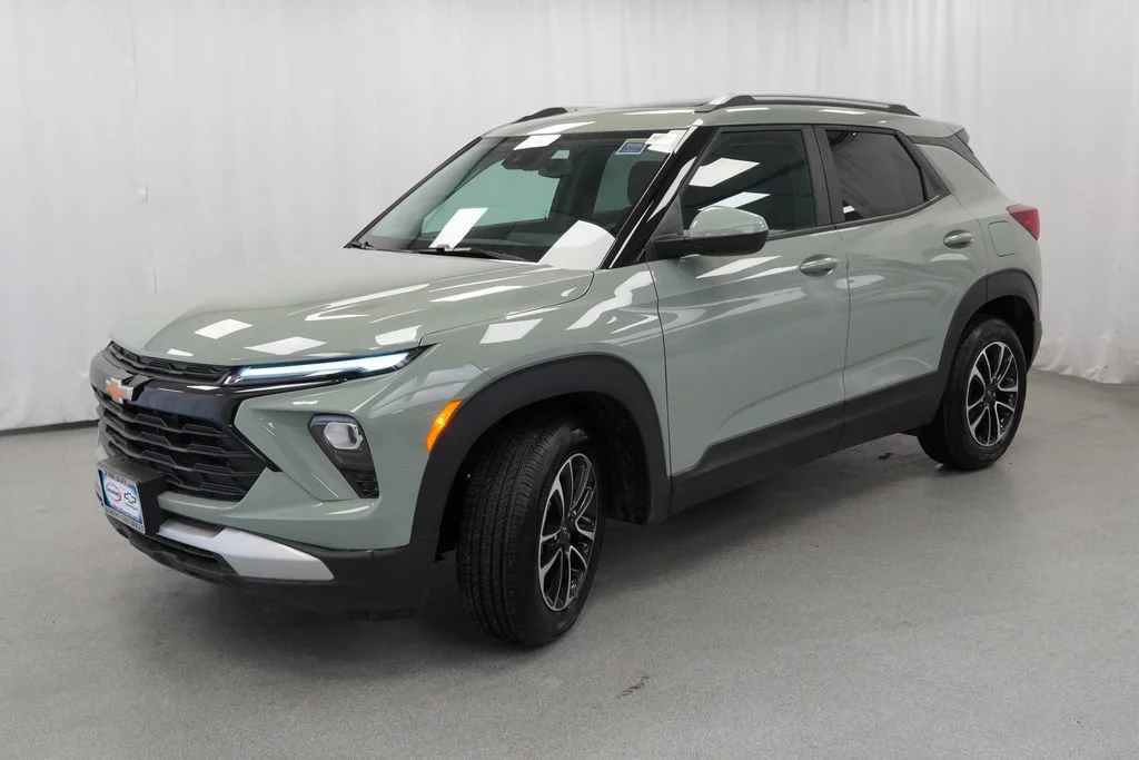 New 2026 Cacti Green Chevrolet LT image 2