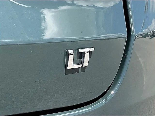 Used 2025 Gray Chevrolet LT image 25