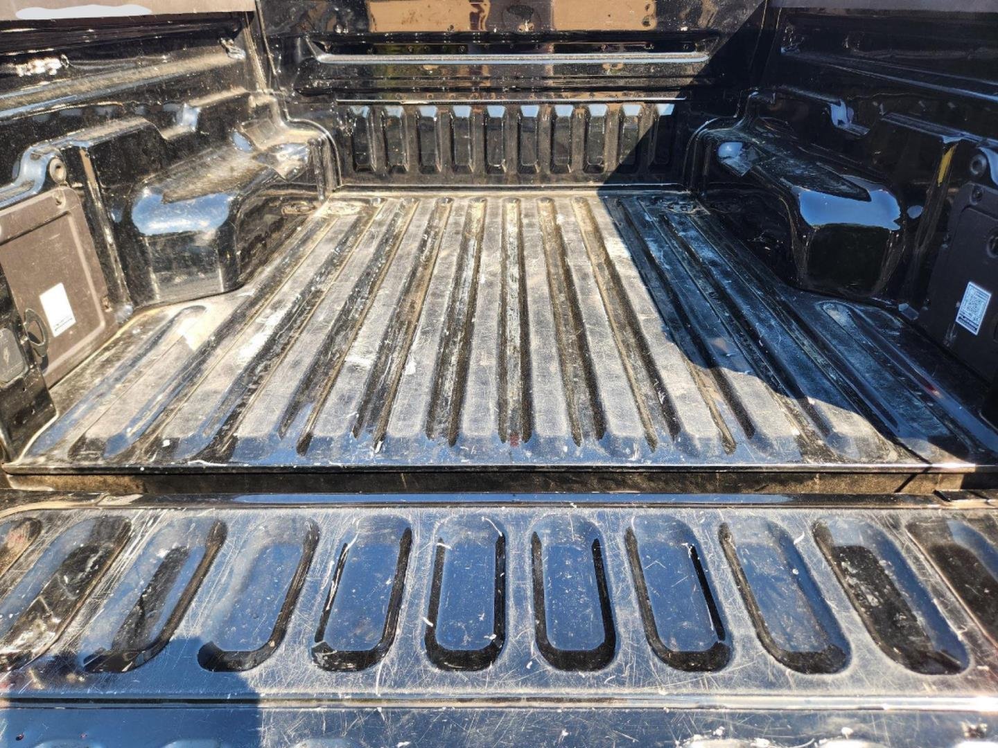 Used 2025 Shadow Black Ford XLT image 30