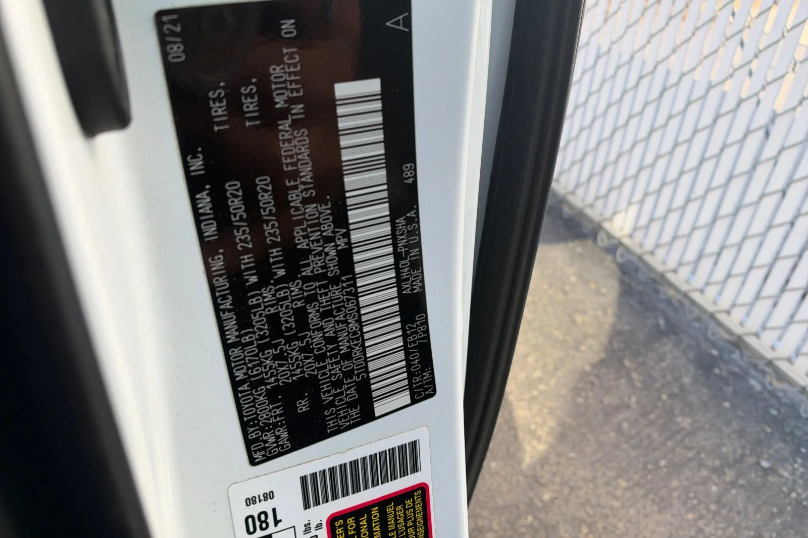 Used 2021 White Toyota XSE image 3