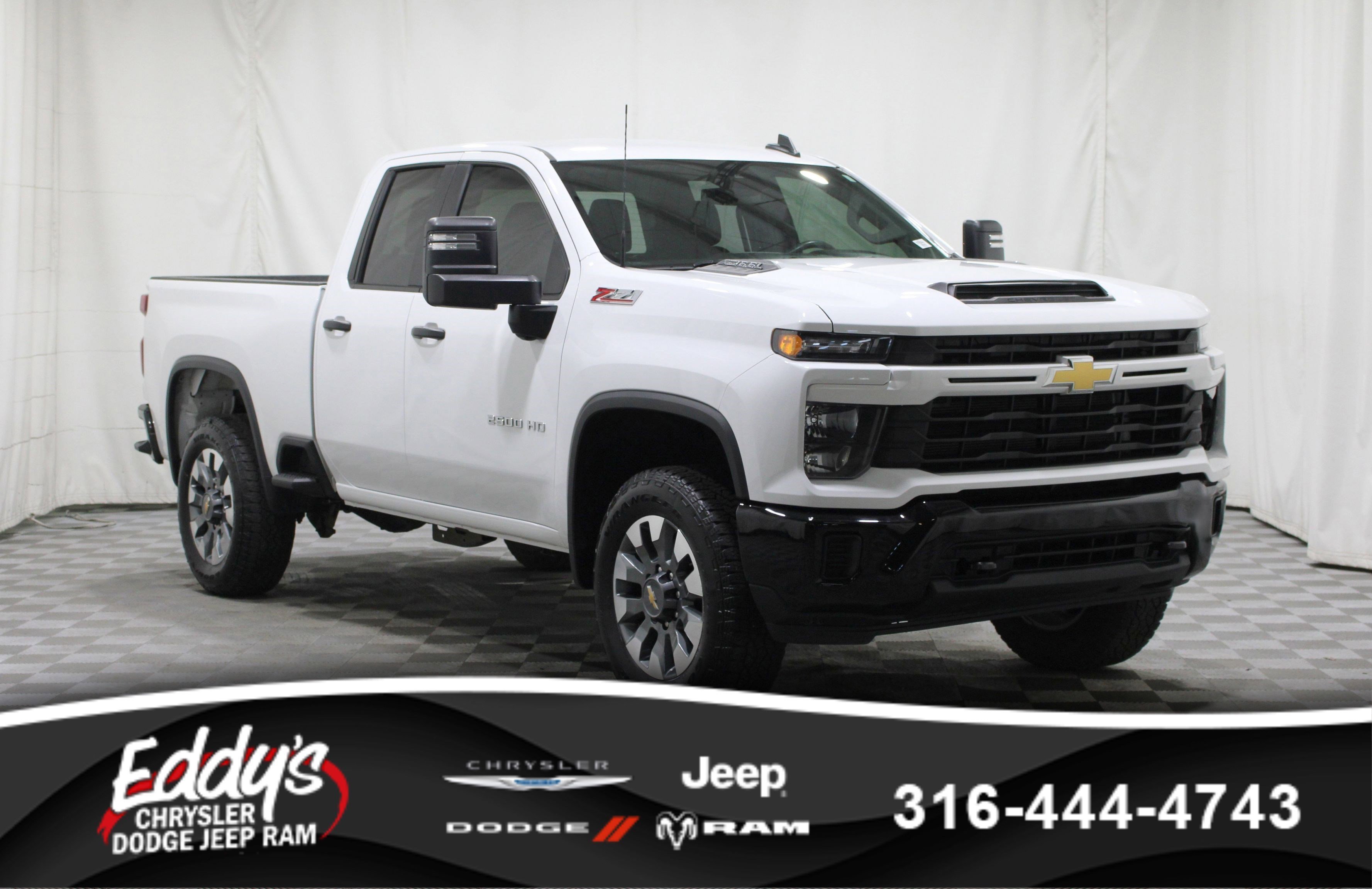 2025 Chevrolet Silverado HD Custom 4WD Double Cab Standard Box's photo