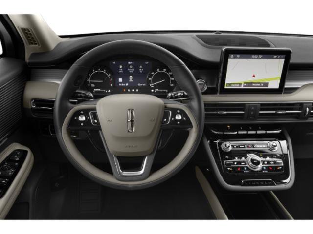 Used 2022 Gray Metallic Lincoln Reserve image 7