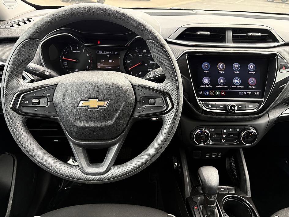 Used 2023 Sterling Gray Metallic Chevrolet LT image 15