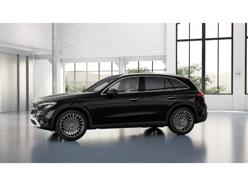 New 2027 Black Mercedes-Benz GLC 300 image 35