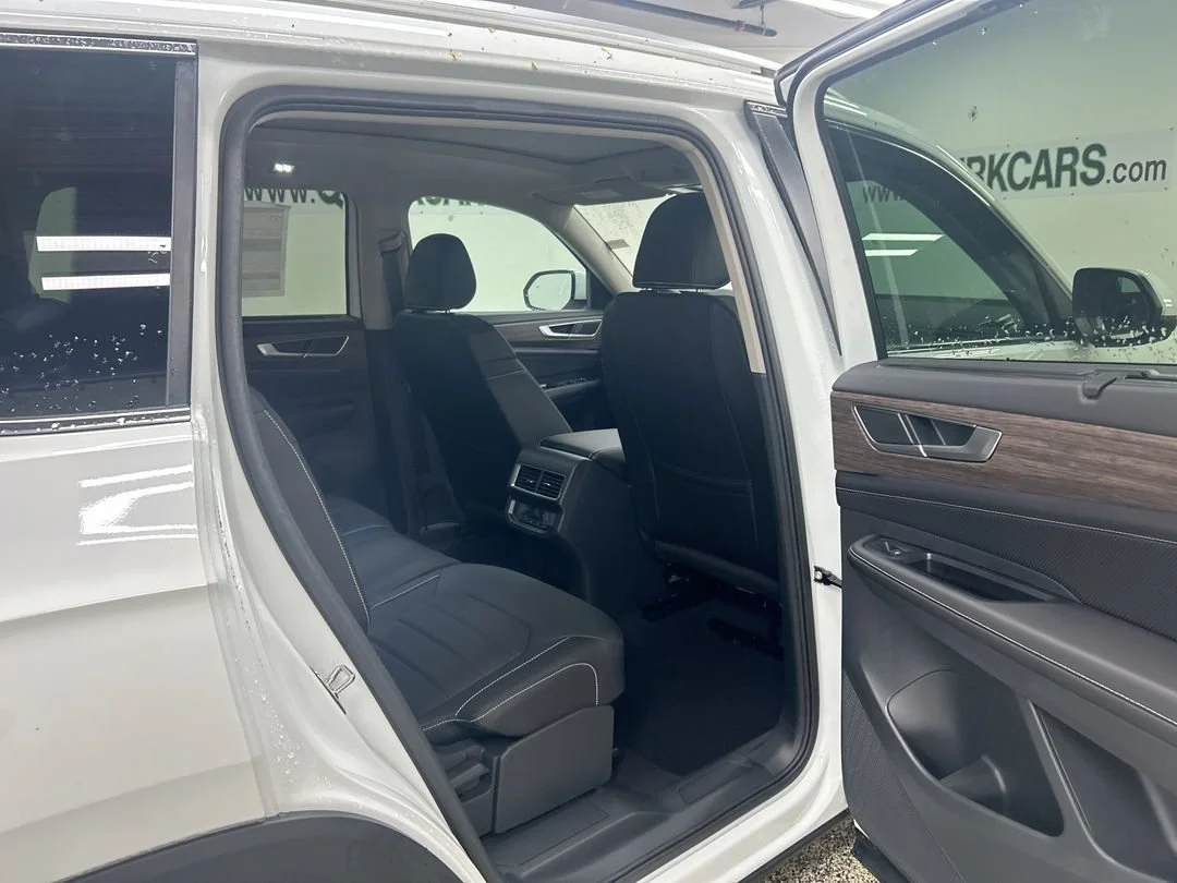 New 2026 Opal White Pearl Volkswagen 2.0T SEL image 19