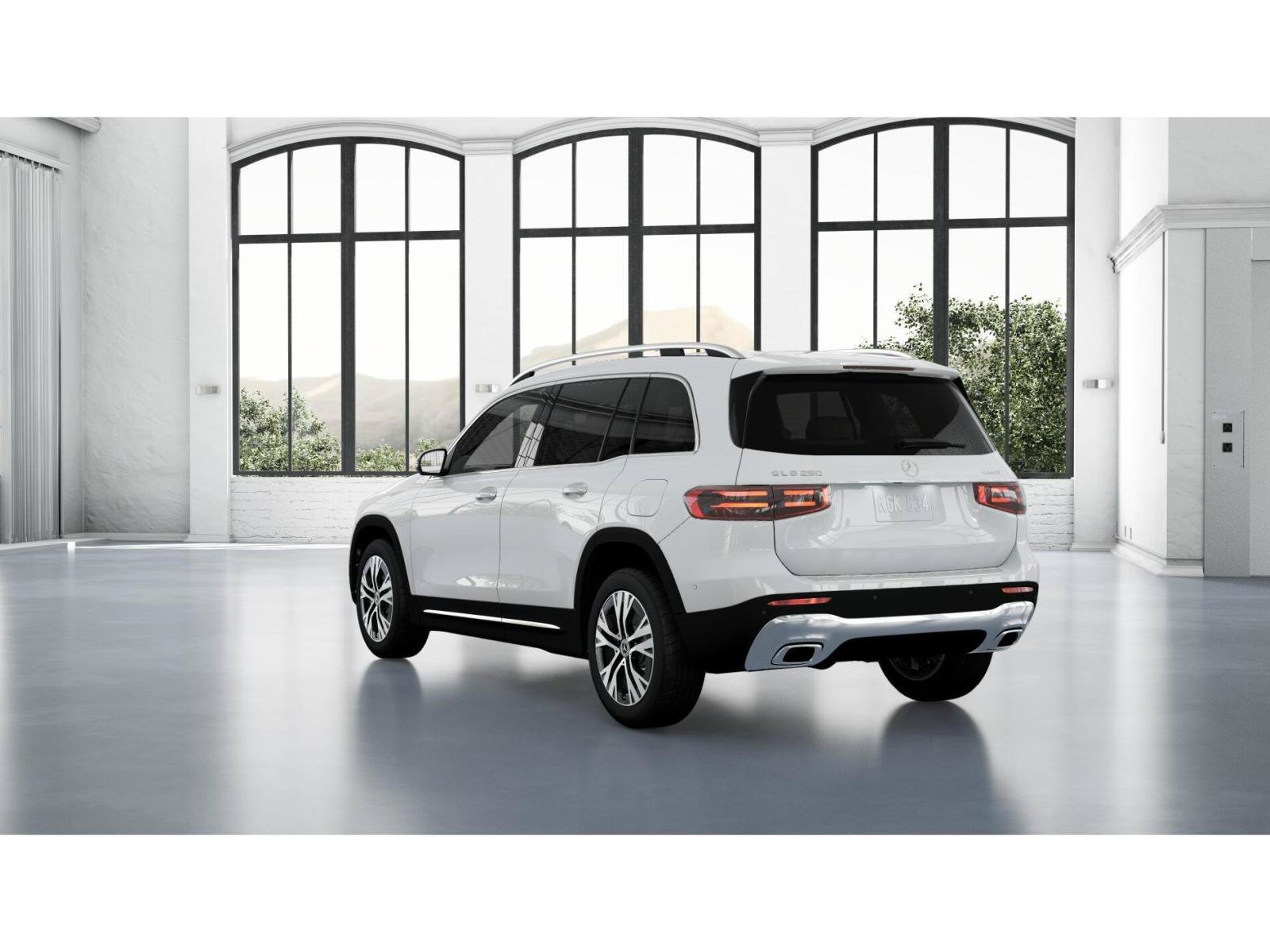 New 2026 White Mercedes-Benz GLB 250 image 29
