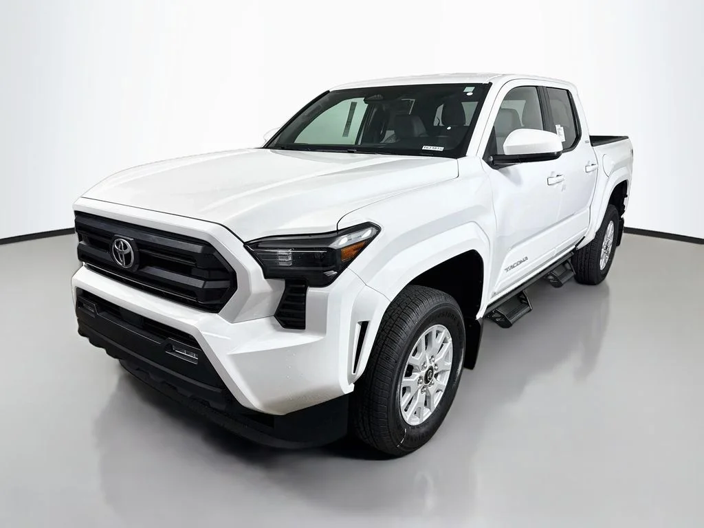 New 2026 Ice Cap Toyota SR5 image 3
