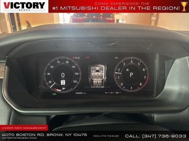 Used 2018 Gray Land Rover HSE image 38