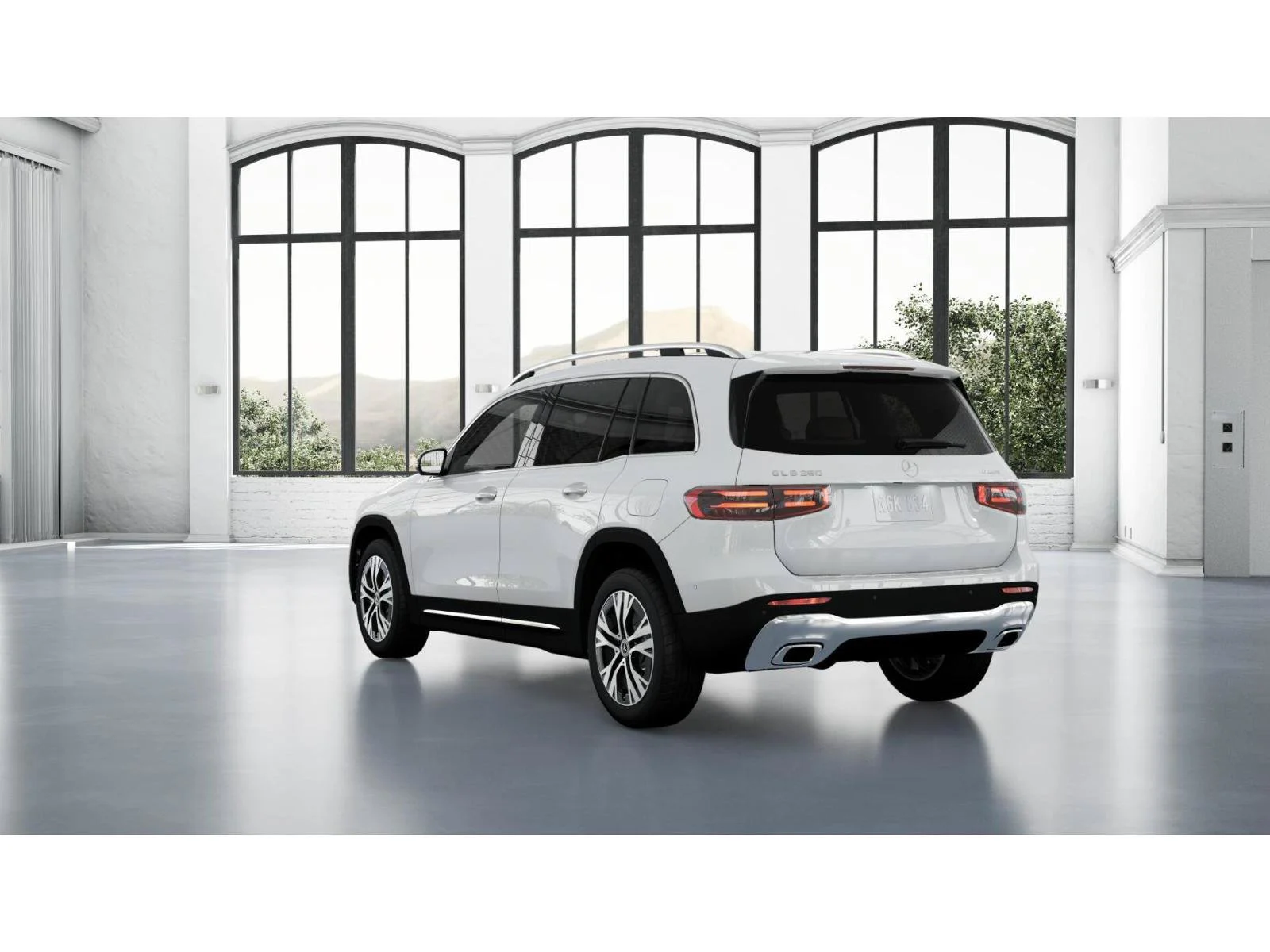 New 2026 White Mercedes-Benz GLB 250 image 29