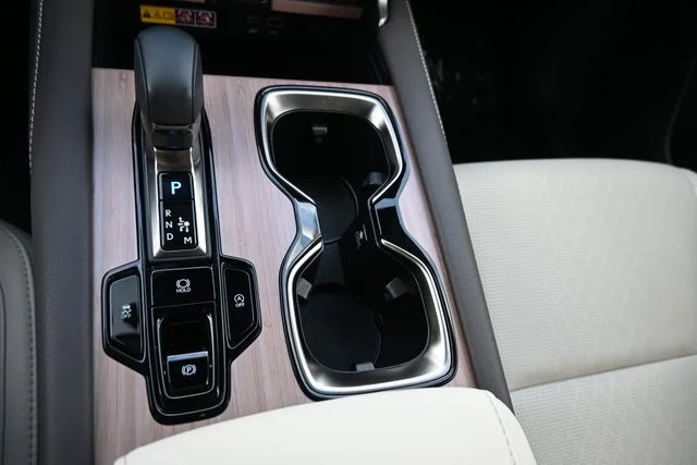 Certified Used 2025 EMINENT WHITE PEARL Lexus 350 Premium Plus image 34