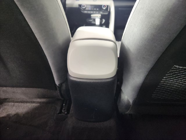 2023 Hyundai Elantra Limited - Photo 17