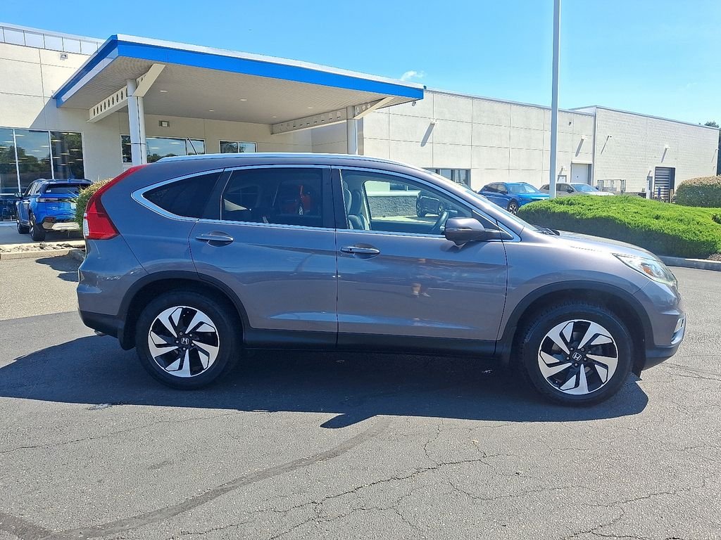 Certified Used 2016 Modern Steel Metallic Honda Touring image 7