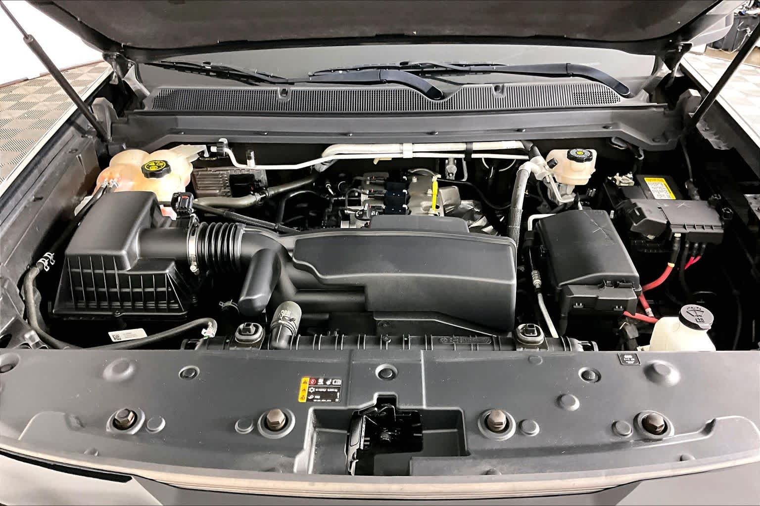 Used 2022 Onyx Black GMC 2WD Elevation image 30