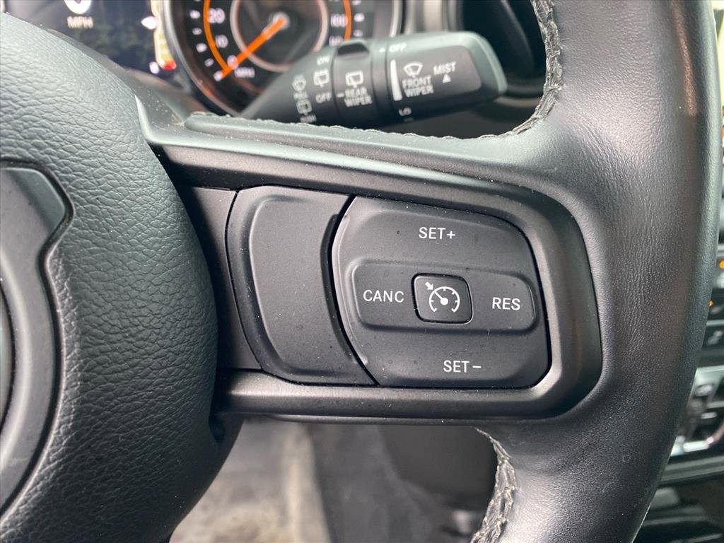 Used 2022 Silver Zynith Clearcoat Jeep Unlimited Sport S image 18