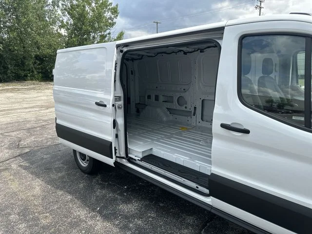 New 2026 Oxford White Ford Cargo Van image 45