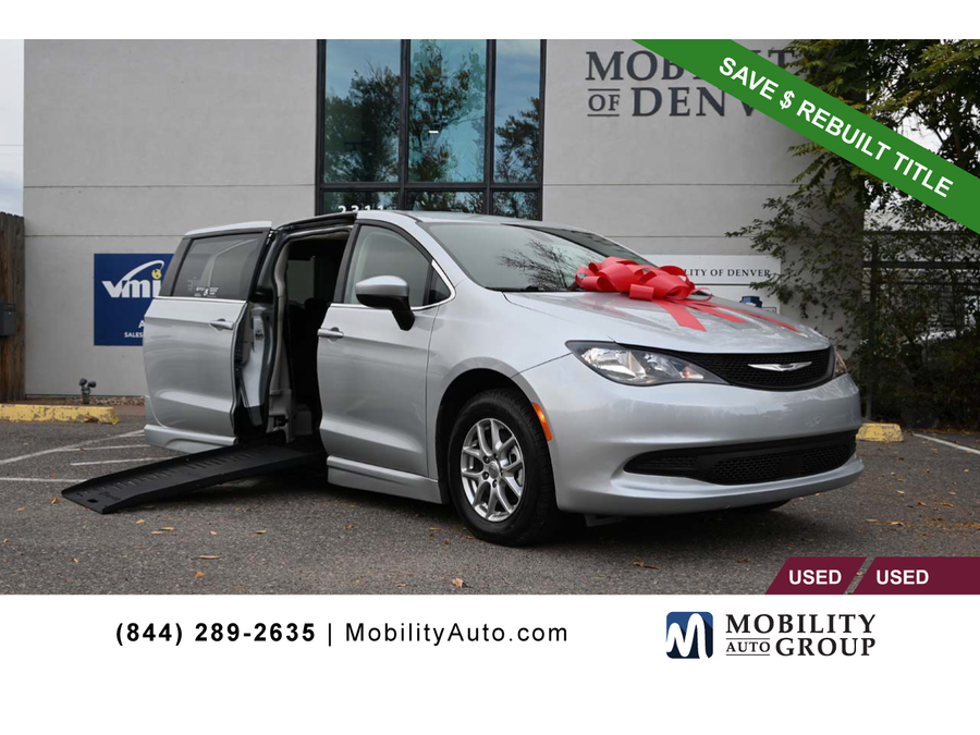 2022 Chrysler Voyager LX