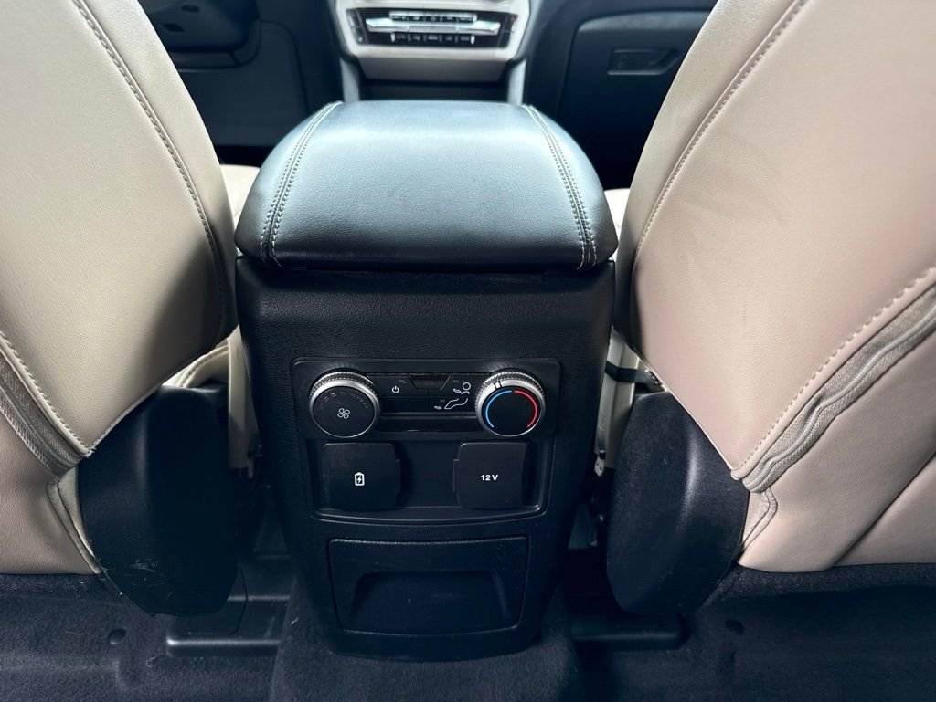 Used 2022 Red Metallic Ford XLT image 24