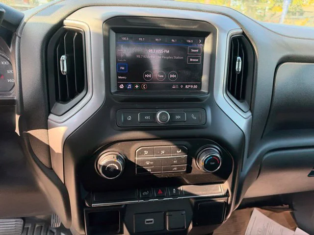 Used 2020 White Chevrolet WT image 21