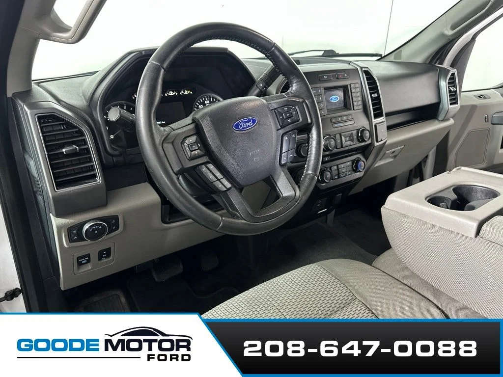 Used 2018 Oxford White Ford XLT image 9