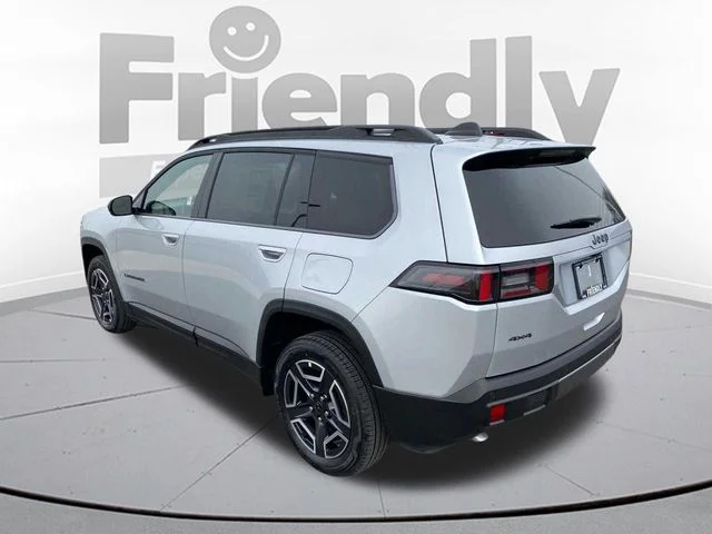 New 2026 Silver Zynith Clear-Coat Exterior Paint Jeep Limited image 7