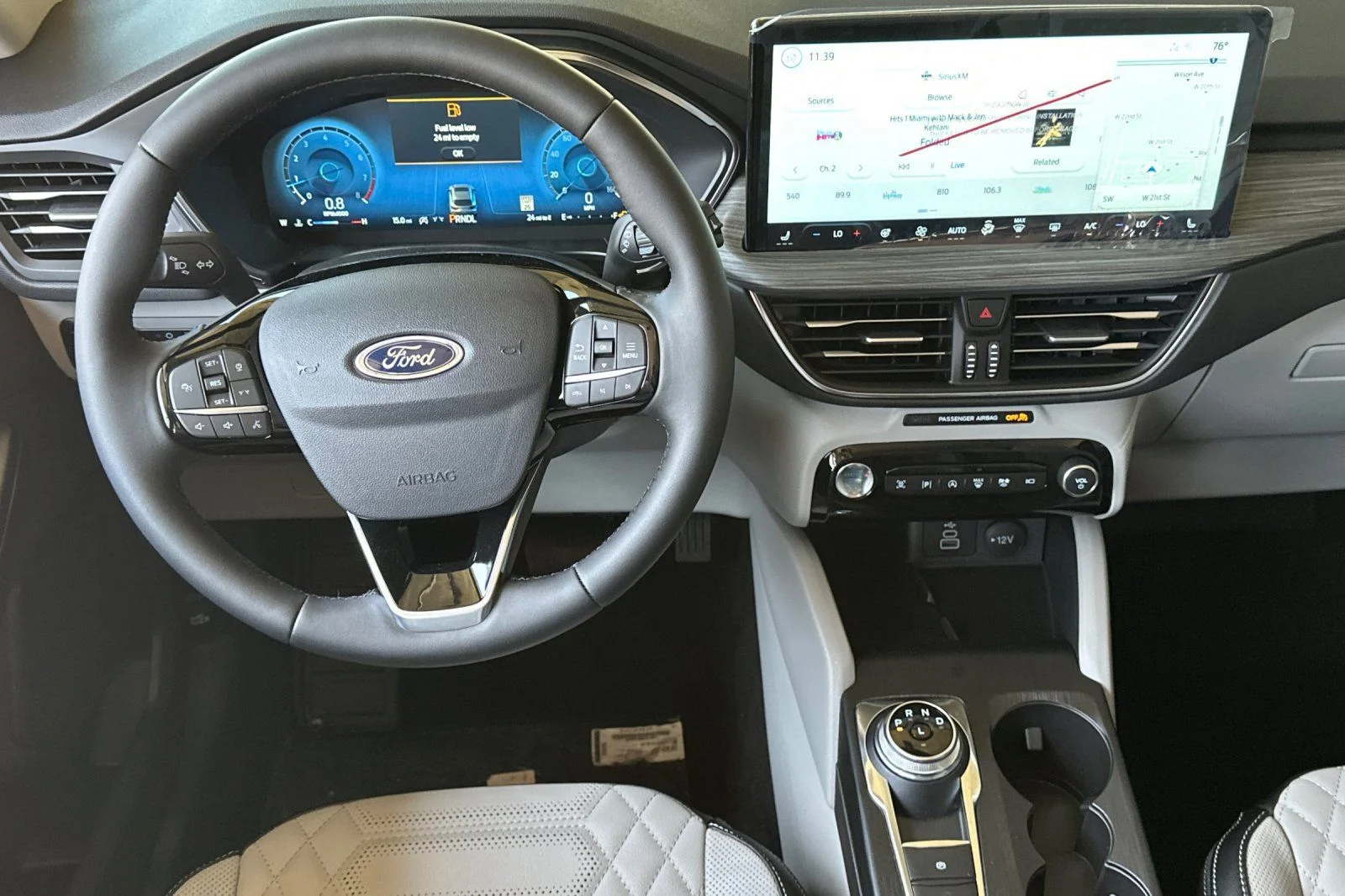 2024 Ford Escape Platinum - Photo 10