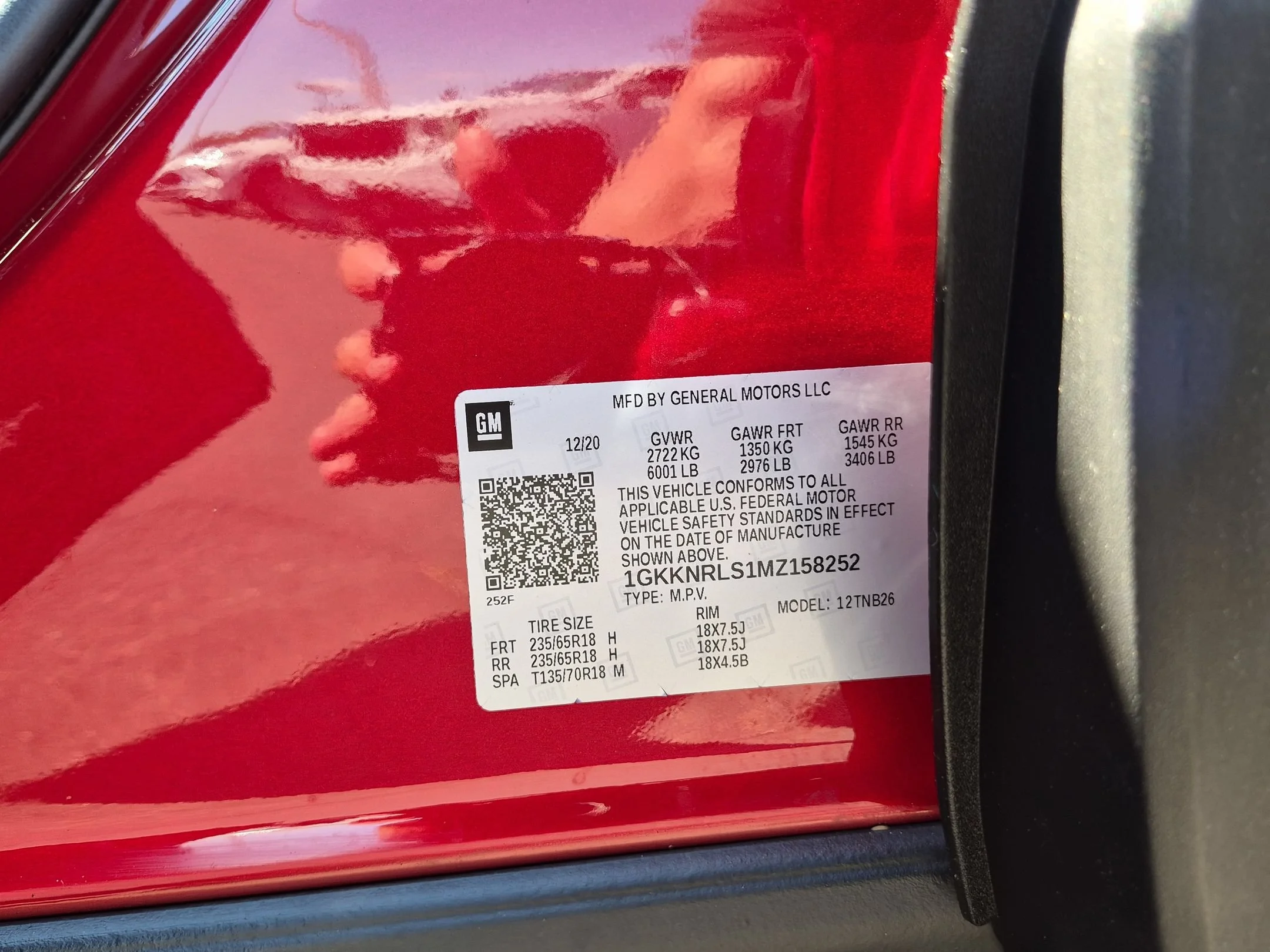 Used 2021 Cayenne Red Tintcoat GMC SLE image 31