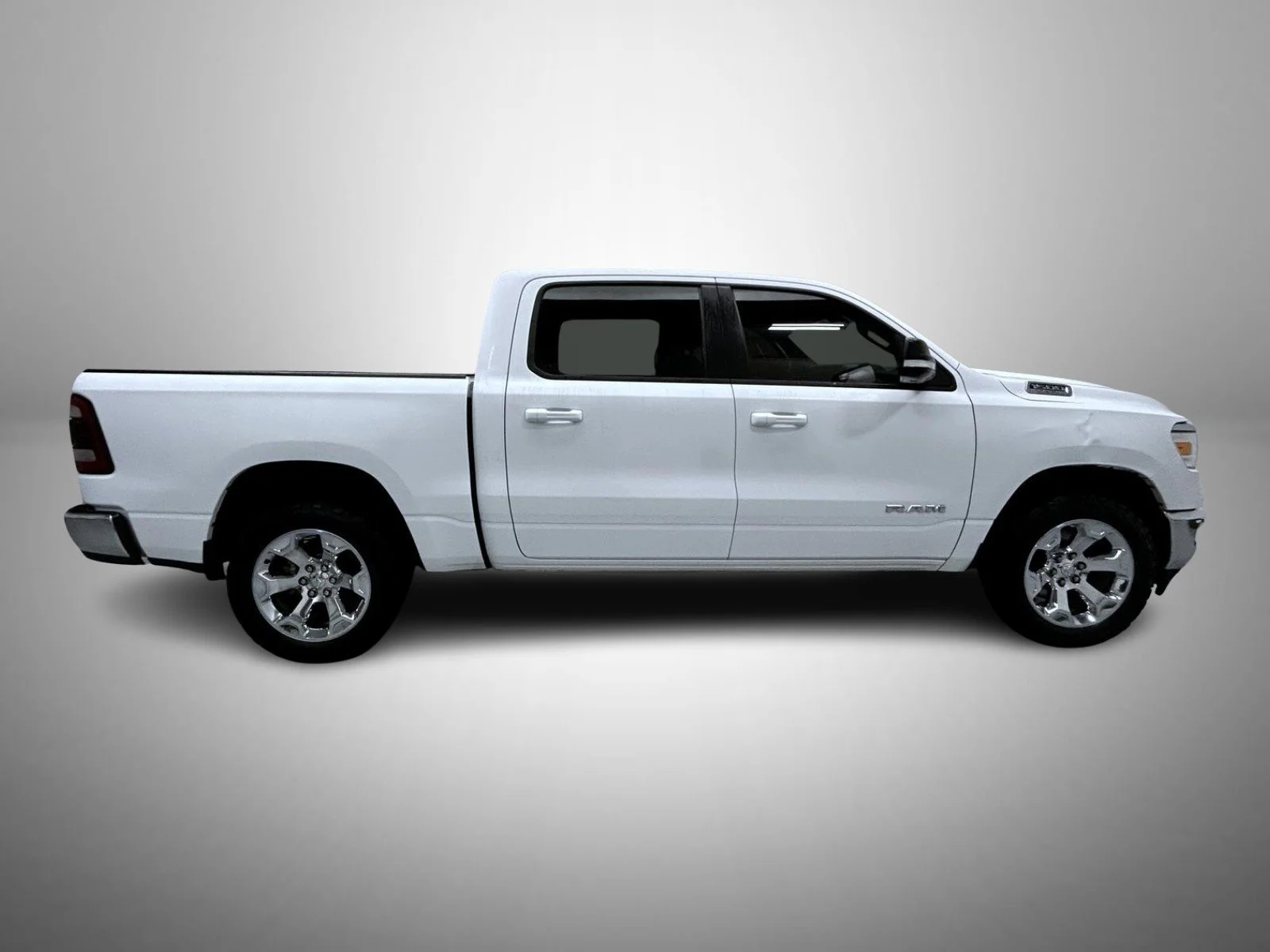 Used 2021 White Ram Big Horn/Lone Star image 4