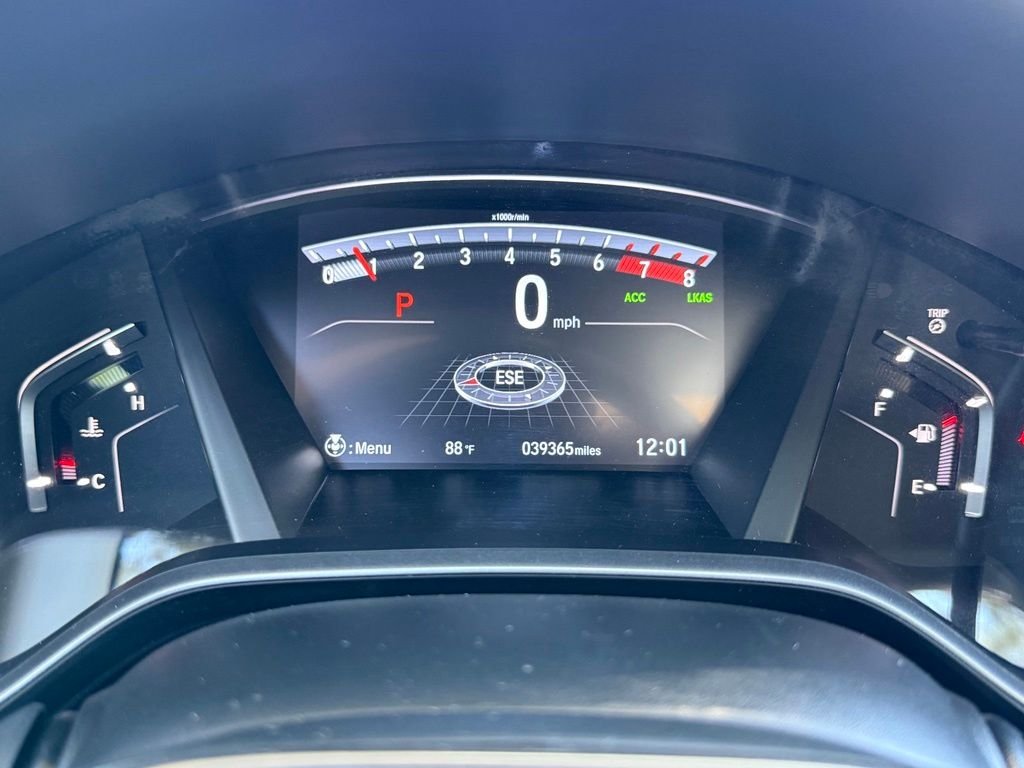 Used 2018 Lunar Silver Metallic Honda Touring image 20