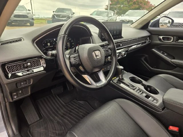Used 2024 Gray Pearl Honda Touring image 14