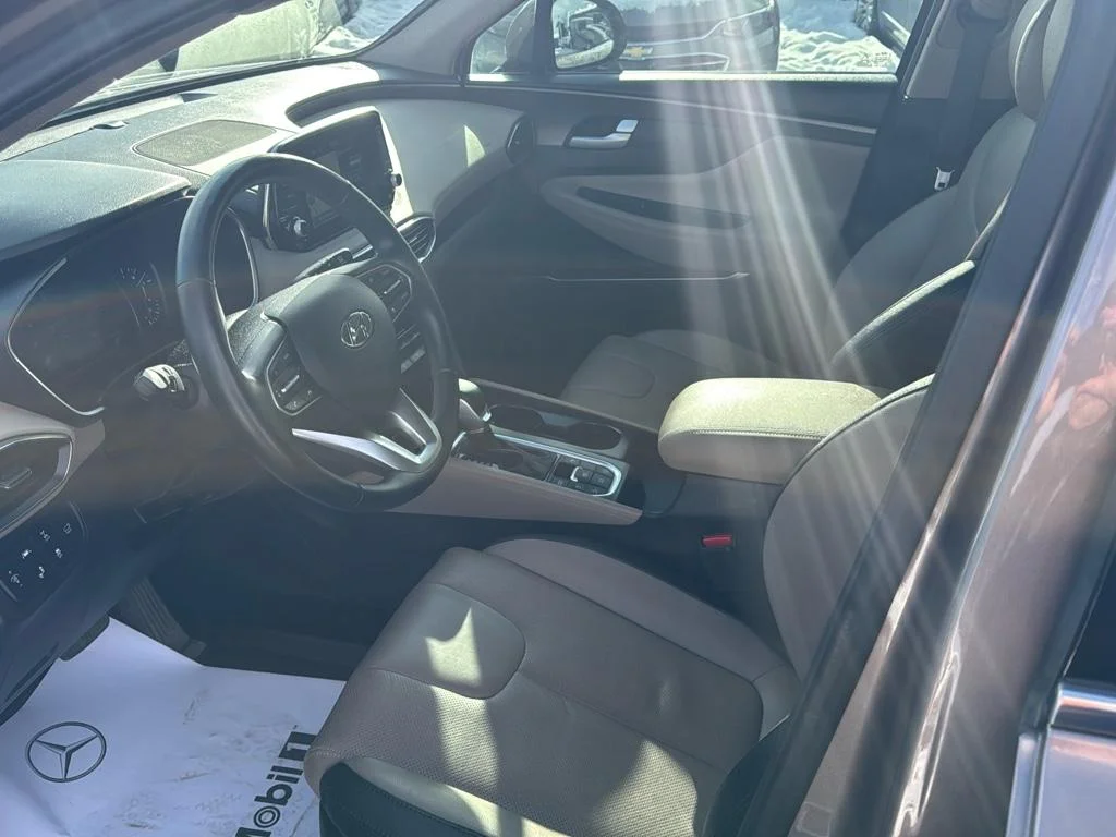Used 2019 Beige Hyundai Ultimate image 5