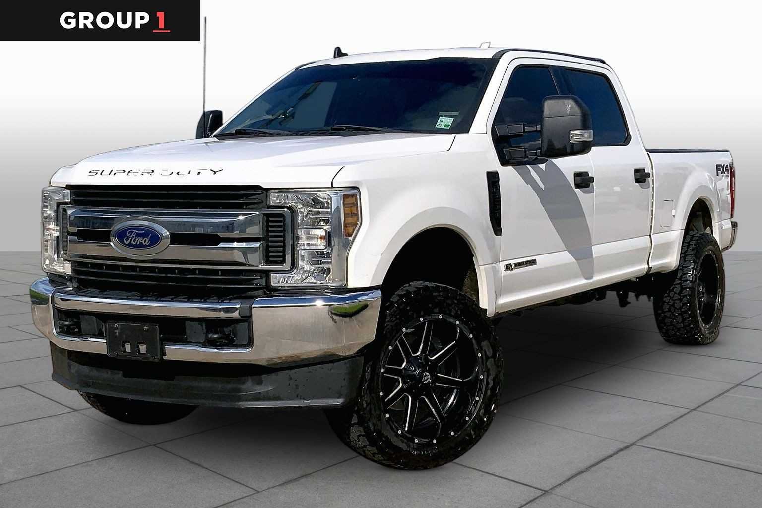 2019 Ford F-250 XLT 4x4 Crew Cab 8' Box's photo